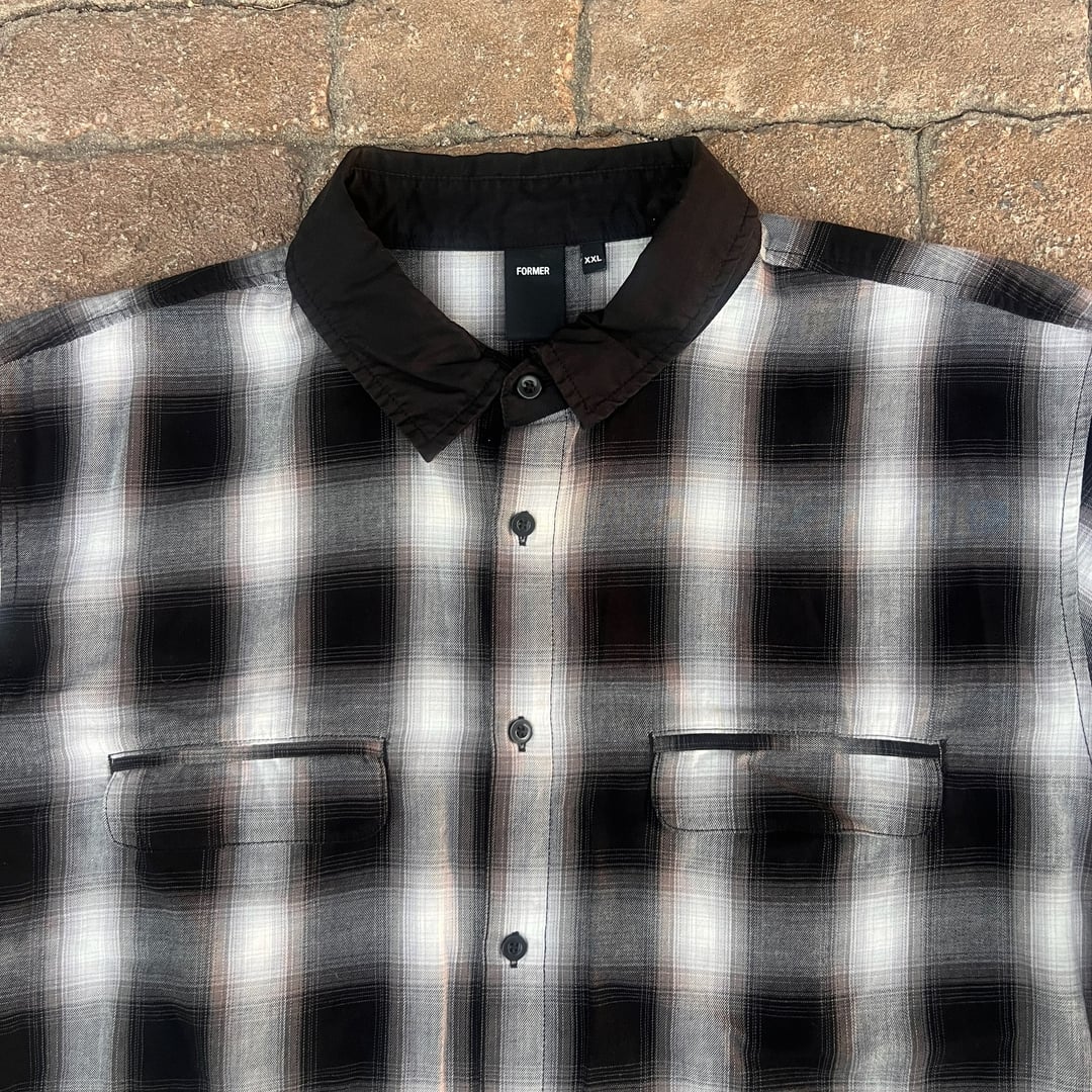 Former Broadcast Plaid S/S Button Shirt Size Xxl Black White Skate — image 3 of 8